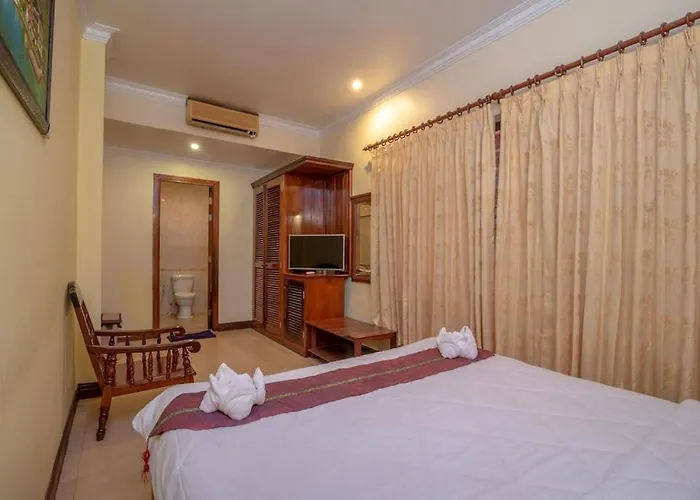 Hotel Angkor Indian 3*