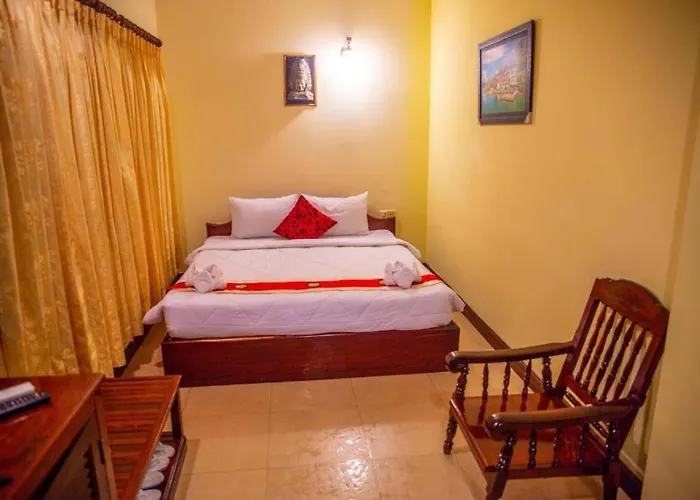 Hotel Angkor Indian 3*