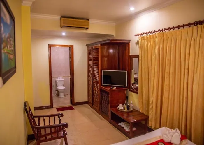 Angkor Indian Hotel 3*
